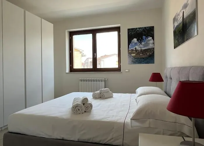 Sotto Le Mura, Torri *