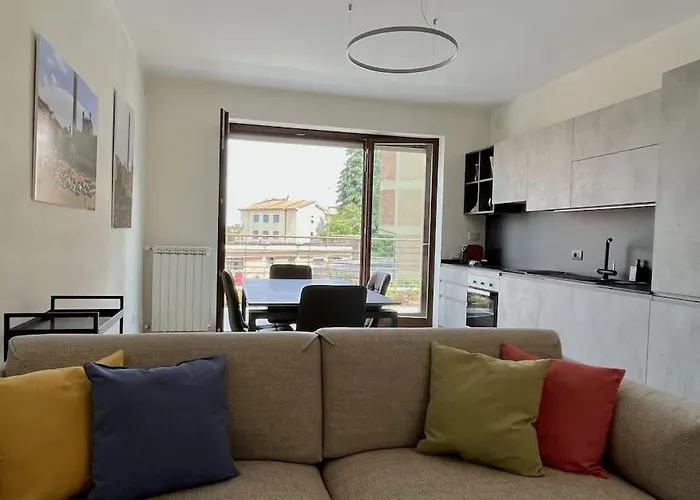 Sotto Le Mura, Torri Siena