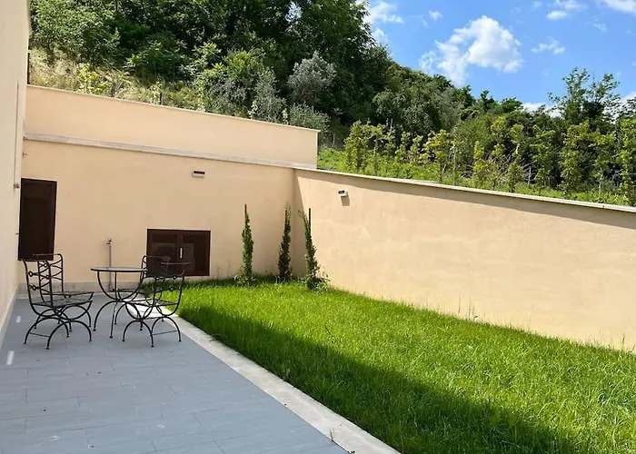 Sotto Le Mura, Torri Appartement